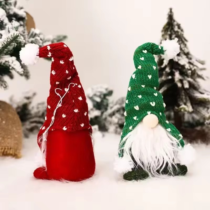 Noel Cücesi Peluş Noel Baba Be - Home Bargains incelemesi ve fiyatı